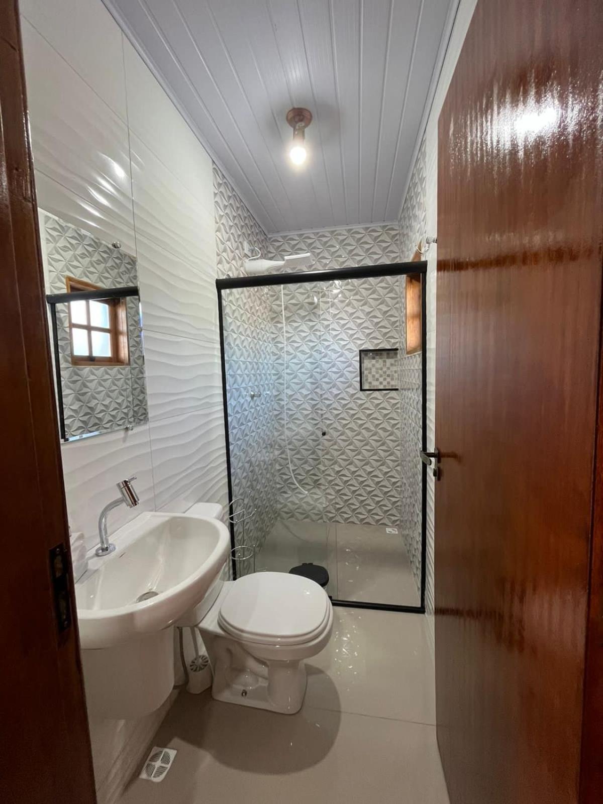 Chacara Gama Em Condominio Igarata-Sp - Jacuzzi Com Hidromassagem, Piscina E Sauna Luaran gambar
