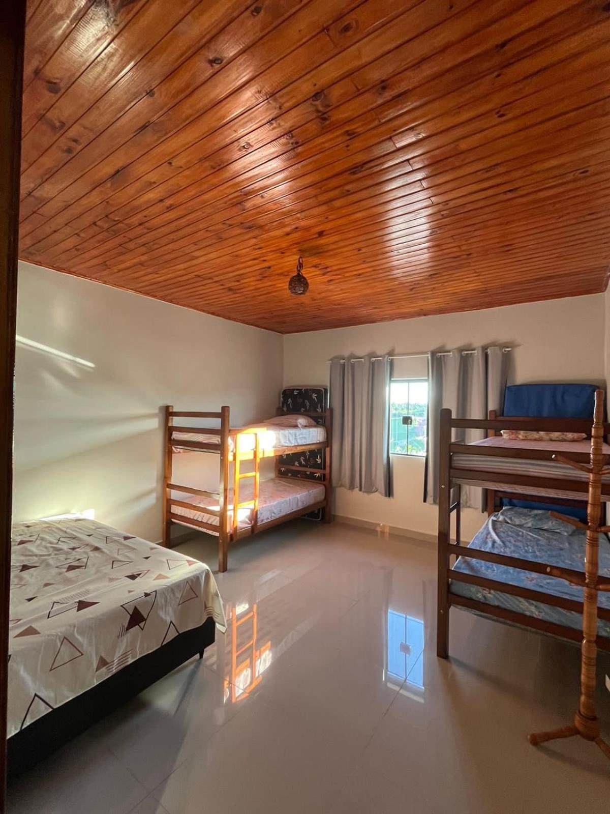 Chacara Gama Em Condominio Igarata-Sp - Jacuzzi Com Hidromassagem, Piscina E Sauna Luaran gambar