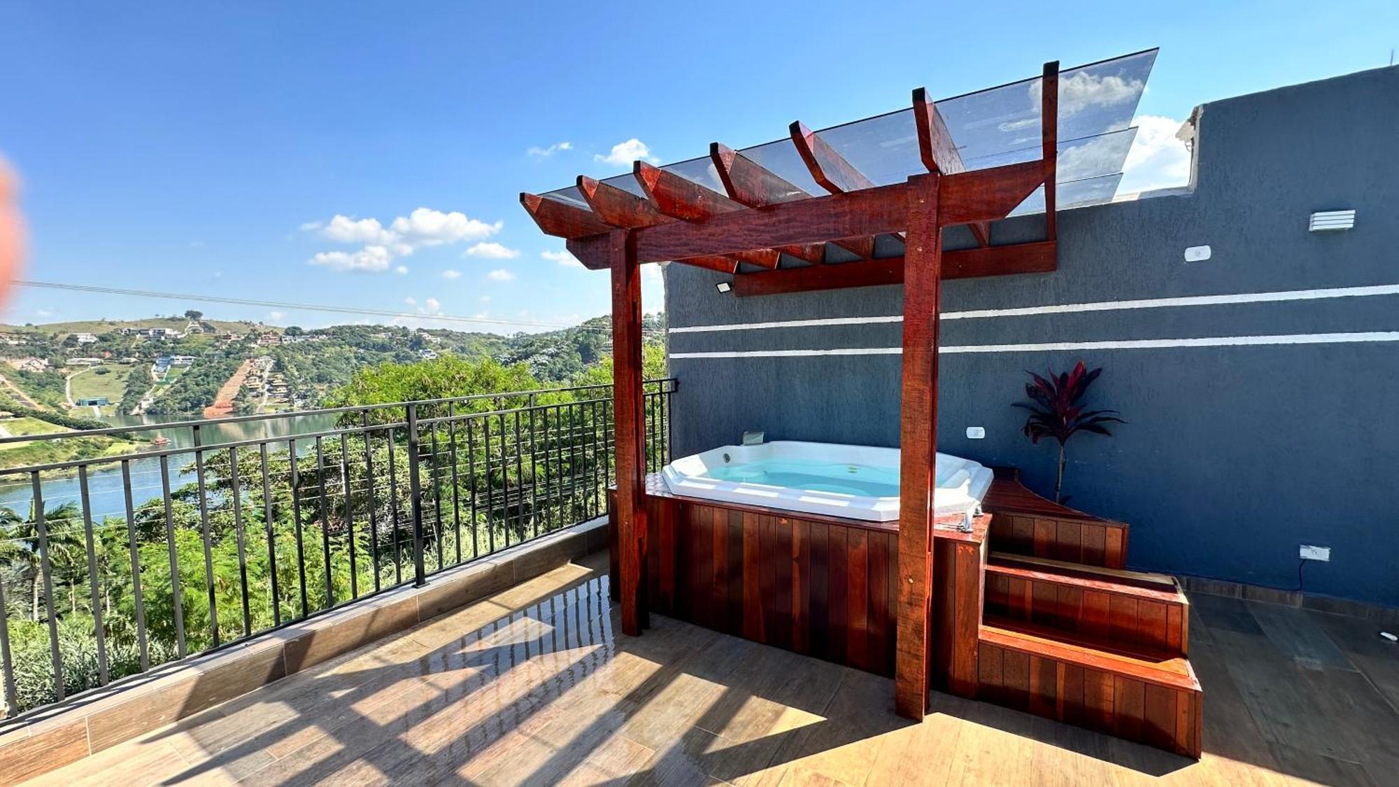 Chacara Gama Em Condominio Igarata-Sp - Jacuzzi Com Hidromassagem, Piscina E Sauna Luaran gambar